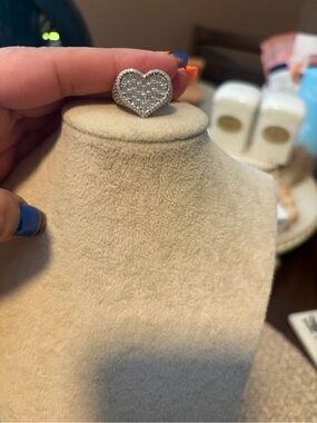 Heart Cluster Ring - Silver Heart Statement